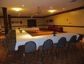 Ramada By Wyndham Downtown Hotel DEN